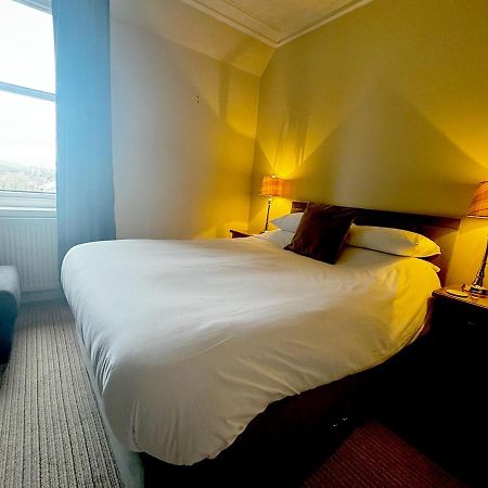 Station Lounge & Rooms Clitheroe Bagian luar foto