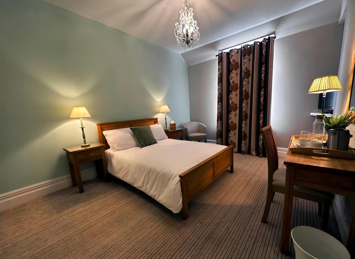 Station Lounge & Rooms Clitheroe Bagian luar foto